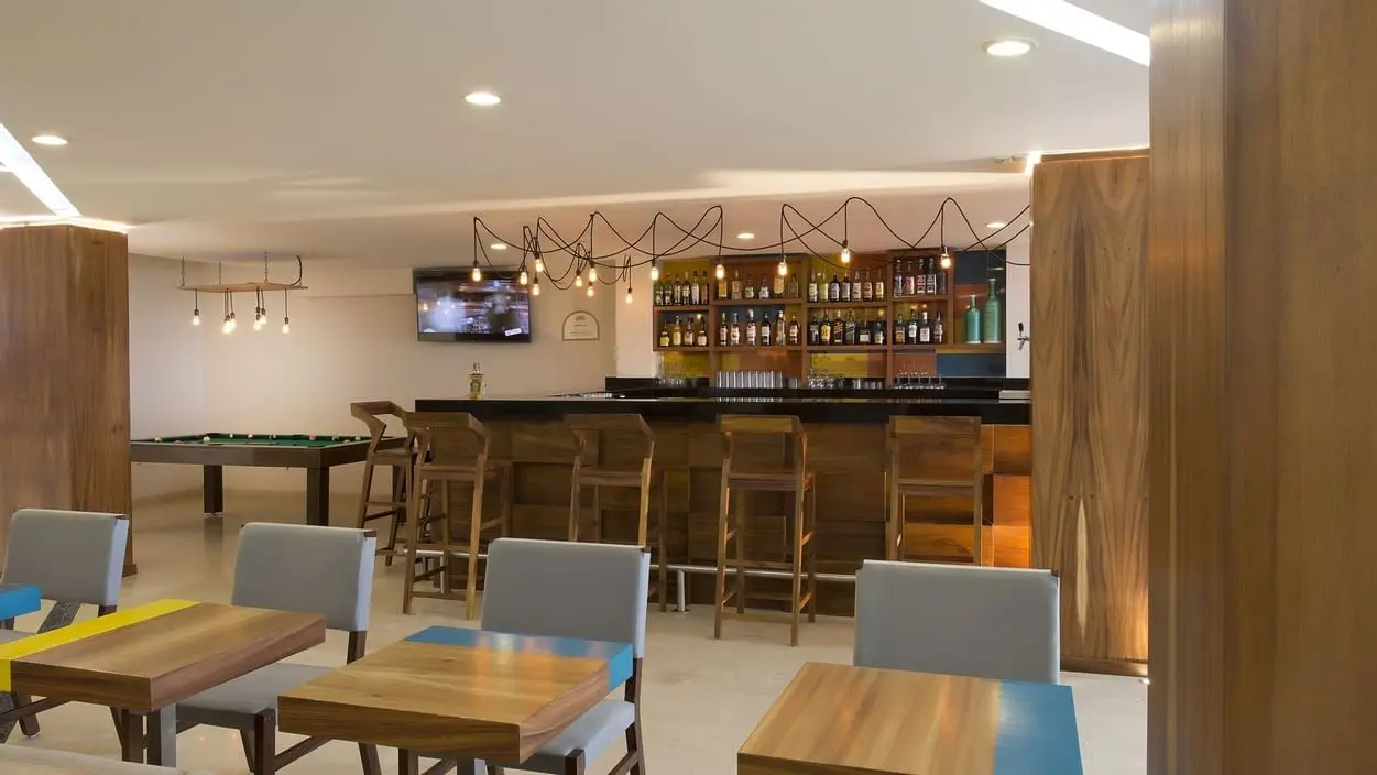 cpgpv-bar-lobby-1_wide